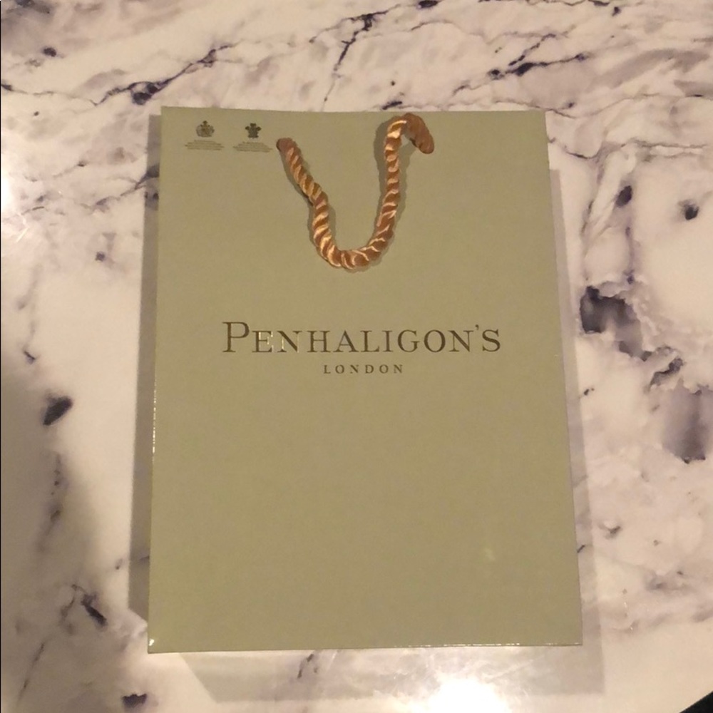 Penhaligons shopping bag 7 x 9.75 x 3